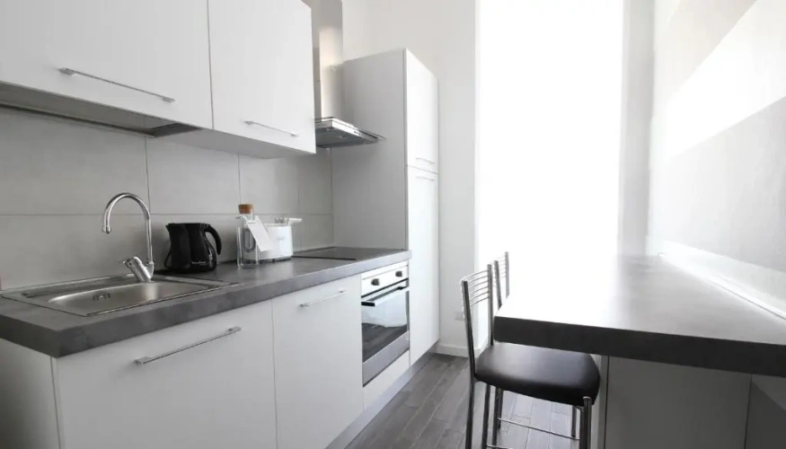 1 Bedroom Apartment