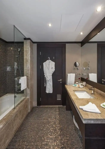Presidential Suite with balcony