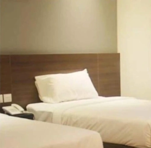 Premier Twin room
