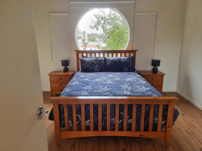 BEATONS BEACH FRONT STUDIO - Inverloch