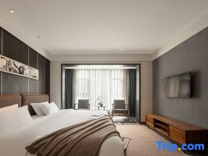 Deluxe Double Suite
