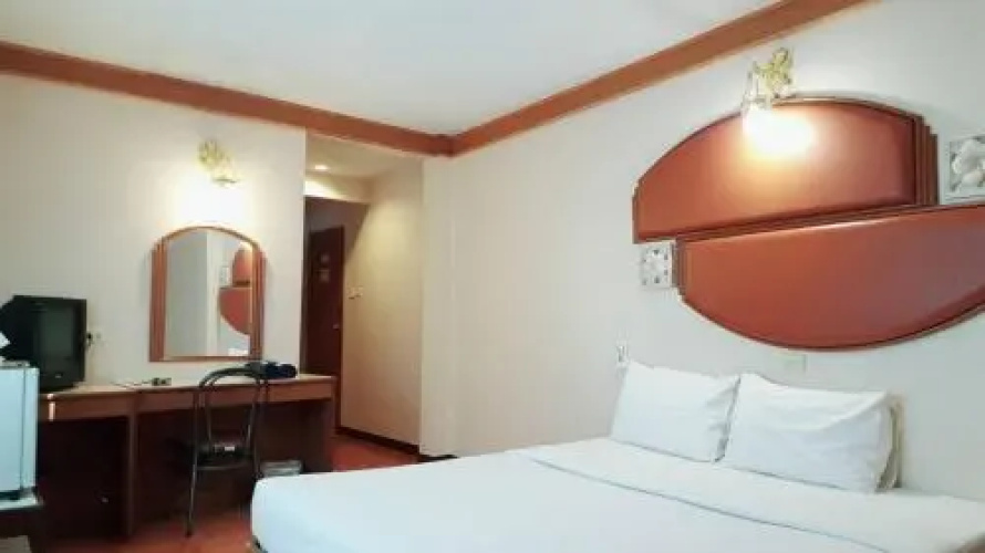 Sawasdipong Hotel