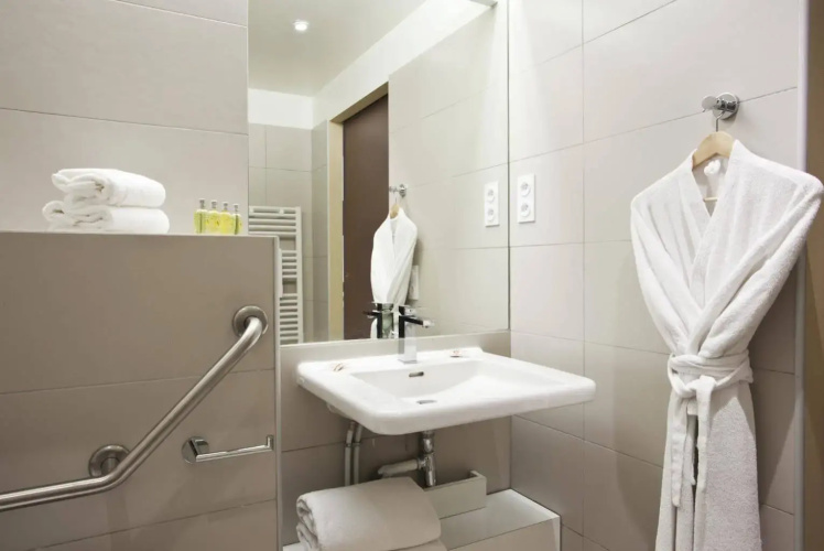 Golden Tulip Avignon Le Paradou
