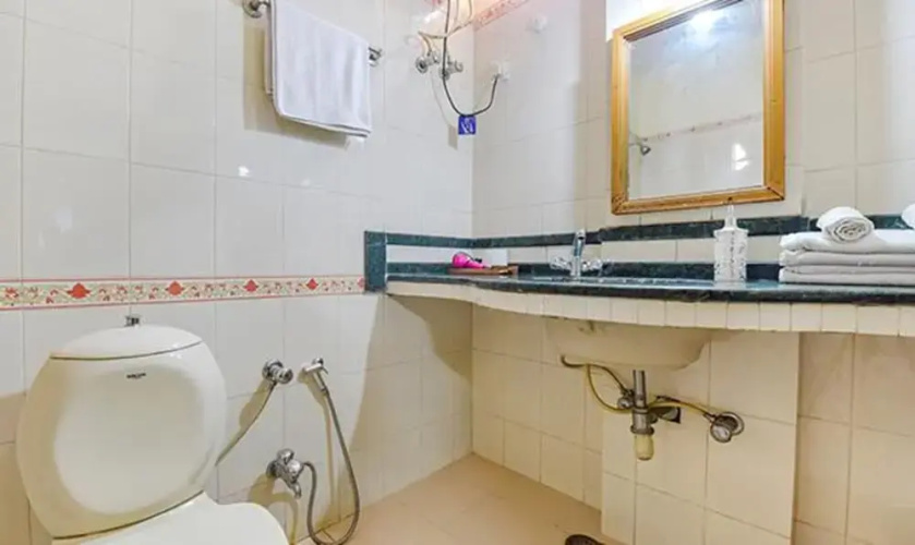 Fabhotel Prism Homestay