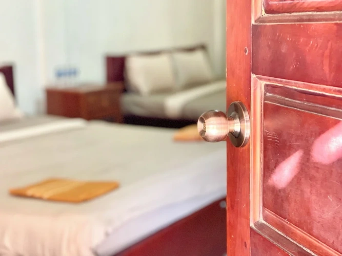 Standard Twin room with balcony
