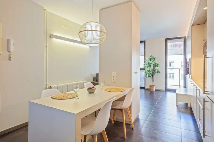 Apartment with balcony