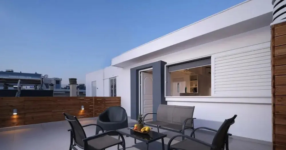 24m² Penthouse with 38m² Balcony Mpairaktari str