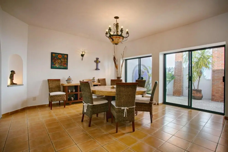 Quinta Delfin 3 BR by Casago