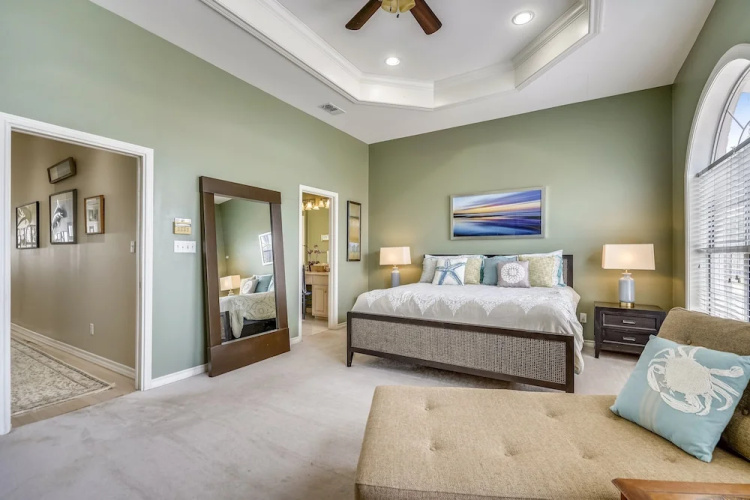 Incredible Views From Oceanfront 3 Bedroom  Townhouse by RedAwning