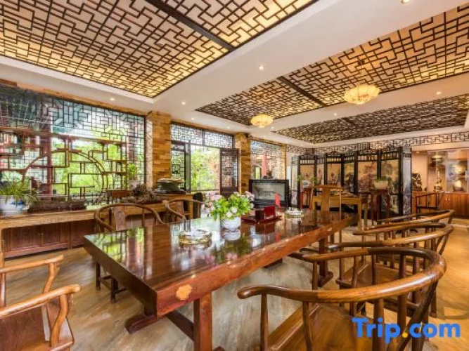 Shiyuan Inn
