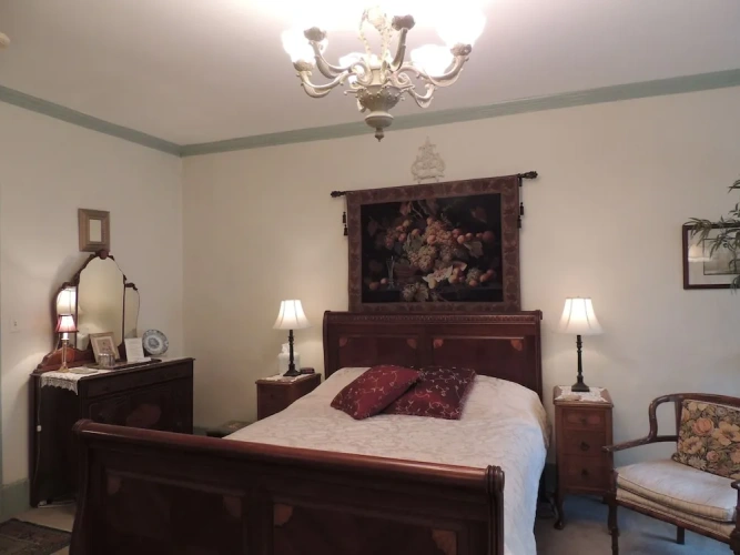 2 Bedrooms Suite