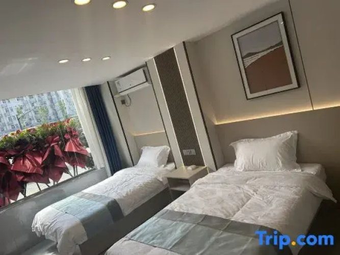 Zhehao Hotel