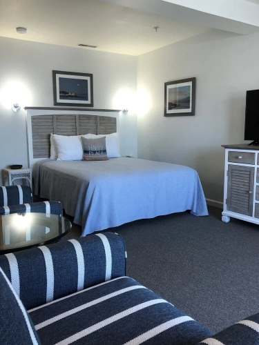 Standard Double room with balcony and with bay view