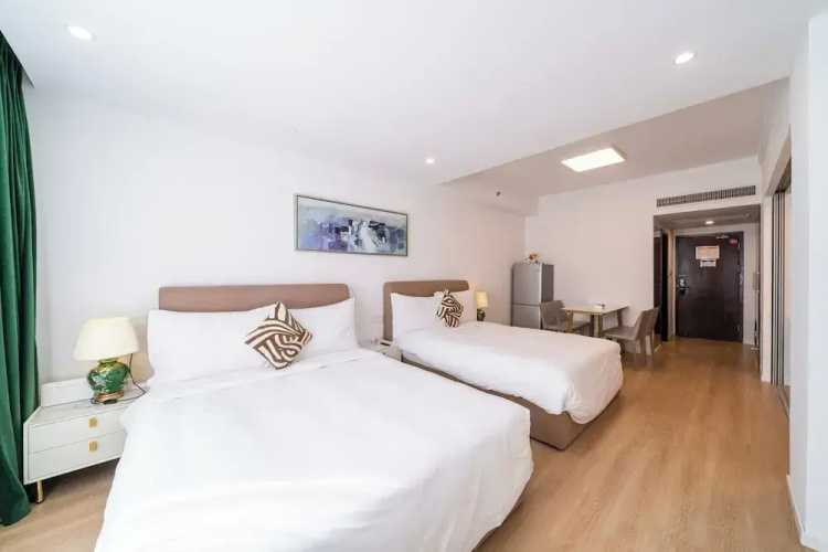 Tyms Xuhui Spacious 1BR APT
