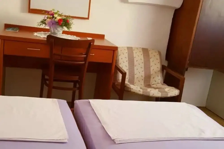 Rooms Milena - Double or Twin Room With Private Bathroom
