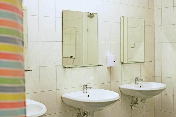 MAC City Hostel