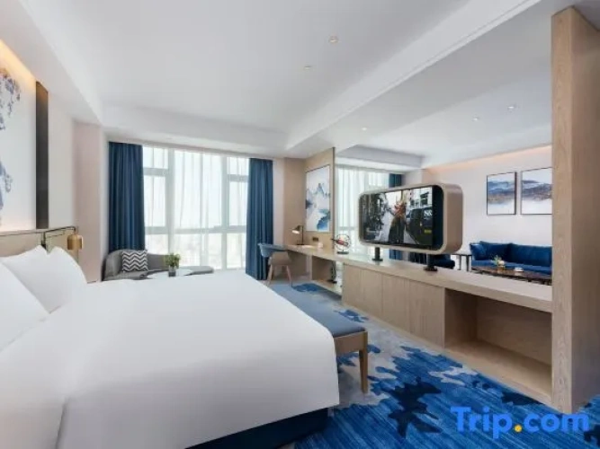 Superior Double Suite with view