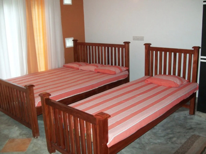 Dinaka Rest