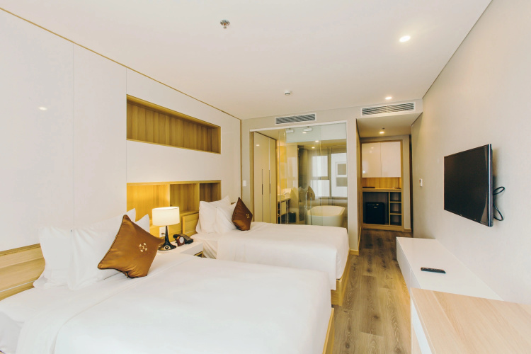 Zen Diamond Suites Hotel