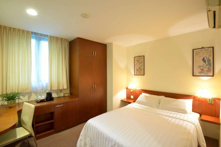VIP Hotel (SG Clean Certified)