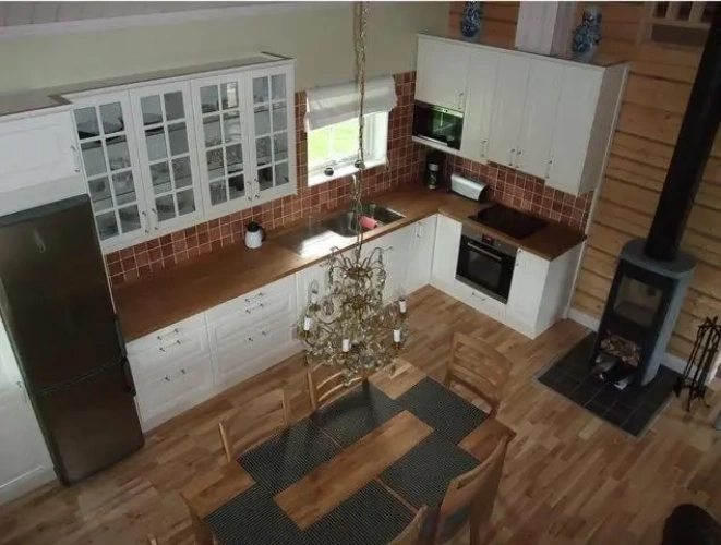 Superior Cottage