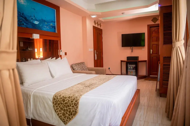 Zan Lodge