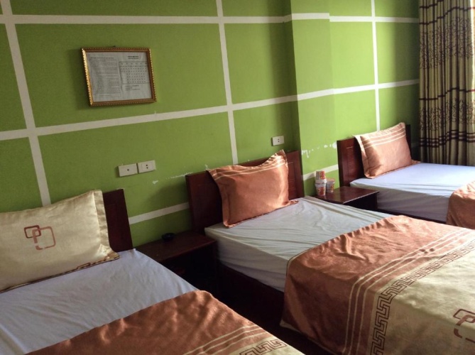 Standard Triple room