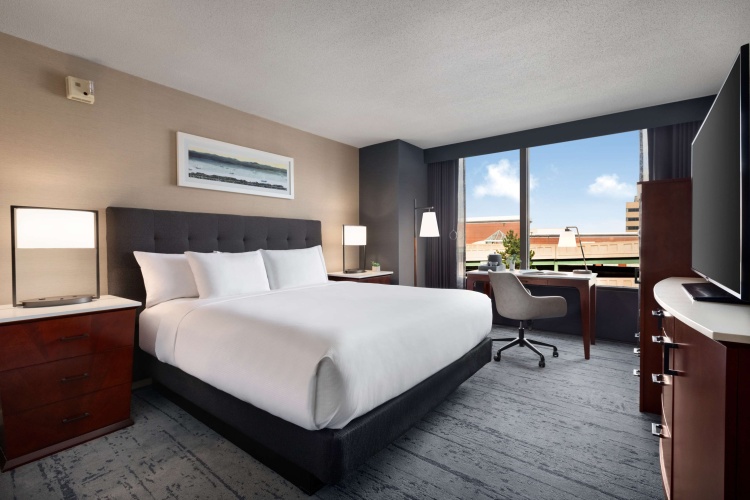 Hotel Champlain Burlington, Curio Collection by Hilton photo 8