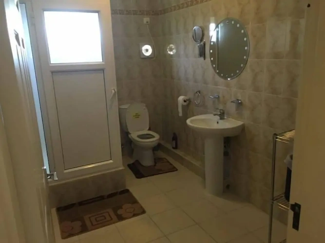 3 Bedrooms Villa