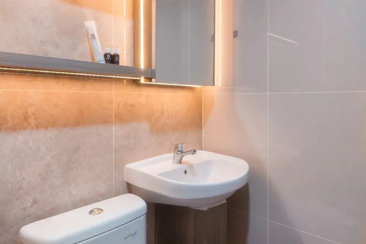Stunning Studio Apartment At Transpark Bintaro