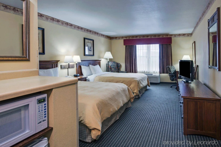 Holiday Inn Express & Suites Zion by IHG