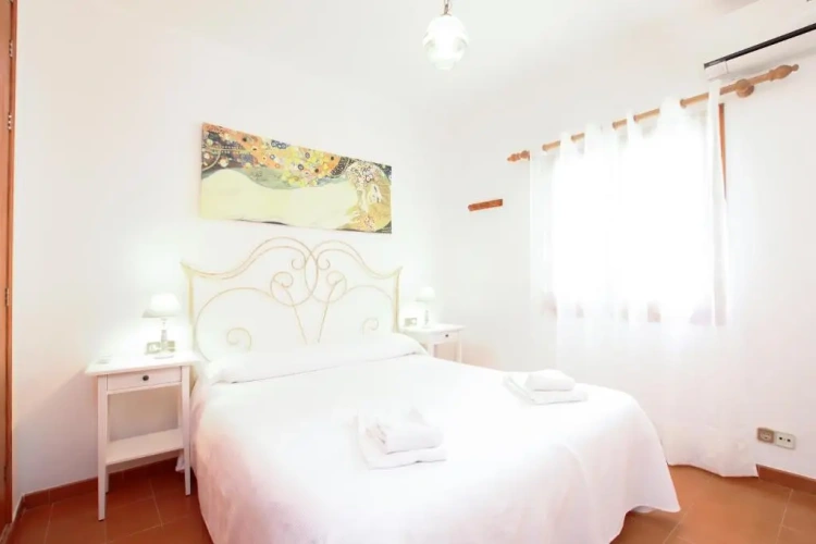 3 Bedrooms Cottage