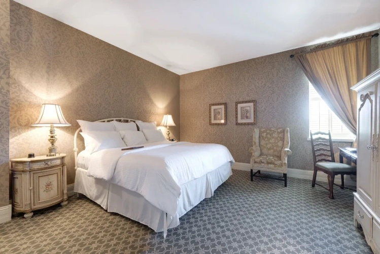 1 Bedroom Standard room with park view