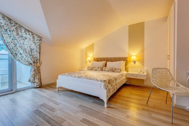 Deluxe room with balcony