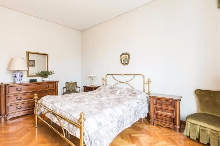2 Bedrooms Apartment with balcony