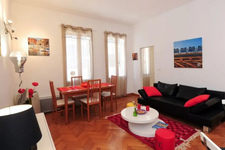 Savoy Palace - Five Stars Holiday House