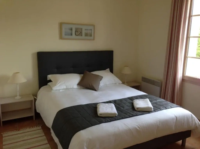 2 Bedrooms Cottage
