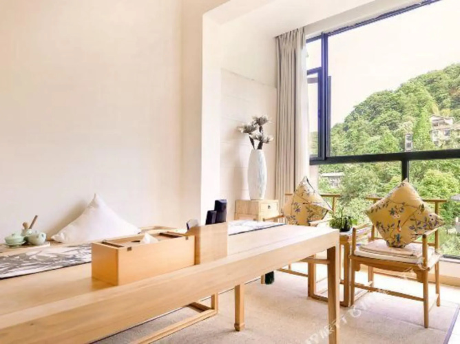 Qingcheng Mountain - Luxury Wuliuzhuang