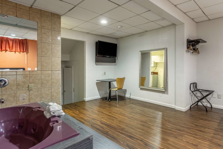 Motel 6 Elizabeth - Newark Liberty International Airport photo 17