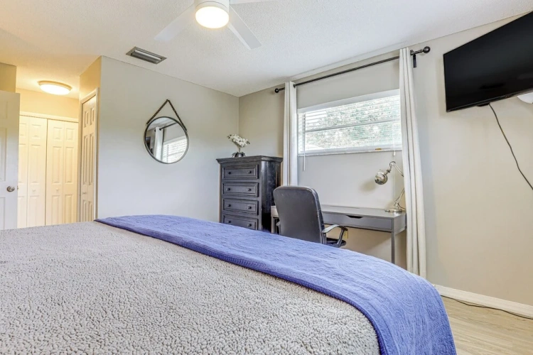 Guest rooms