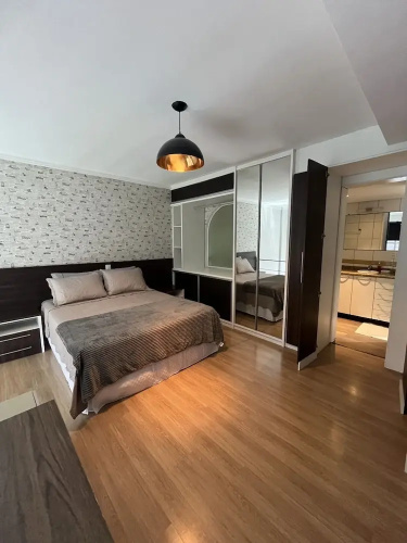 Saint Sebastian Flat 515