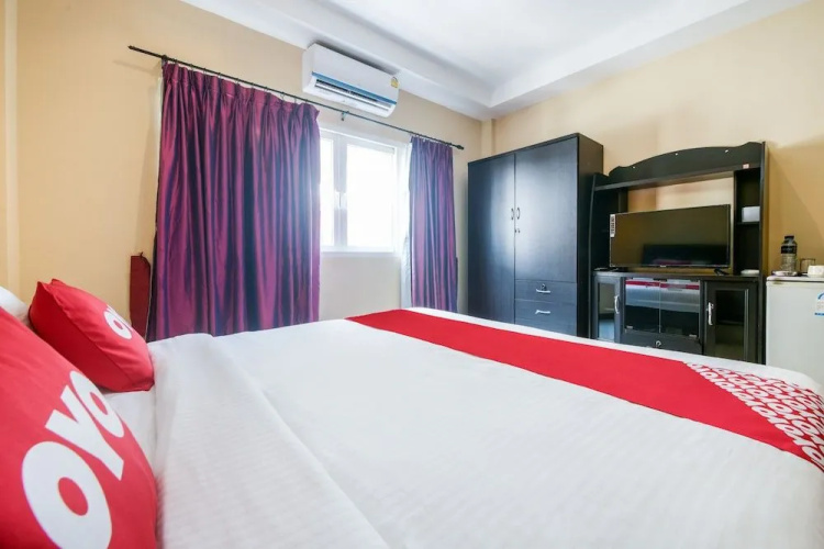 OYO 316 Cozy Rooms@Reader's