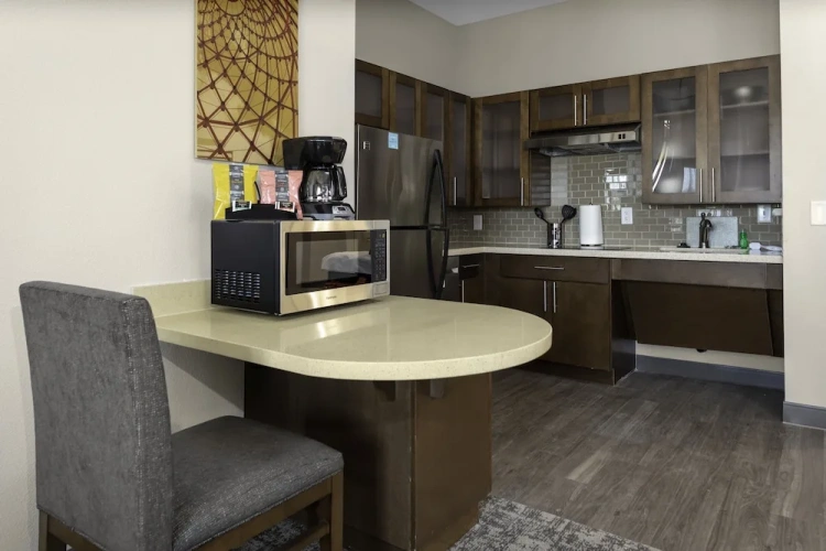 1 Bedroom Suite