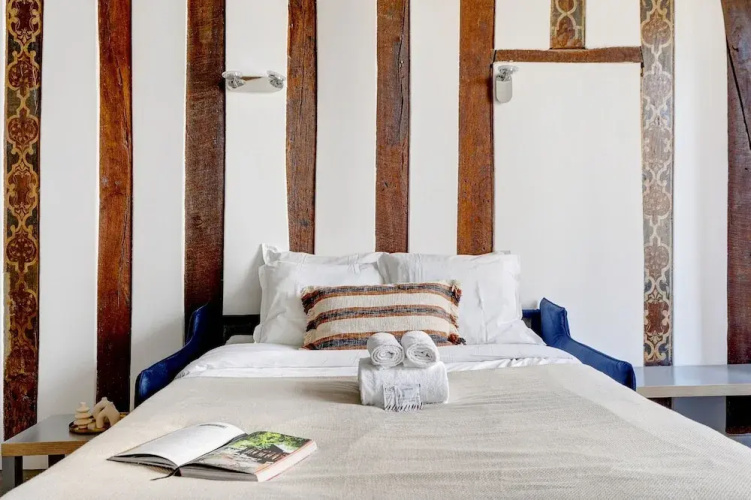 Charming 1BR in Saint-Germain Sleeps 4