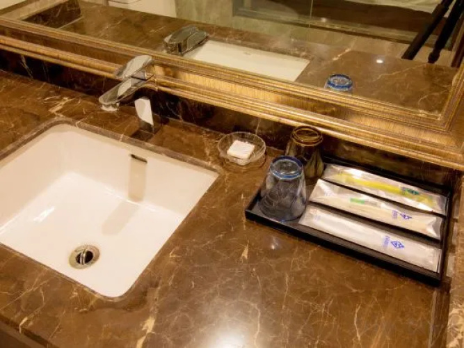 Blue Diamond Hotel