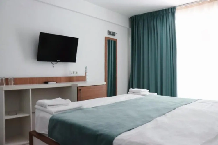 Deluxe Double room with balcony and with sea view