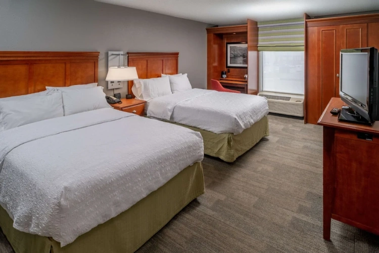 Quadruple room