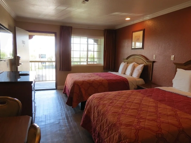 Deluxe Quadruple room
