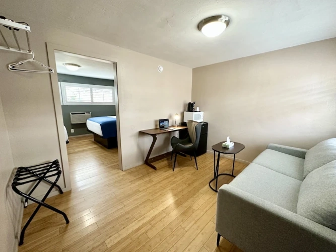 Quadruple Suite