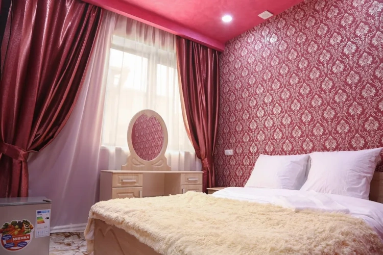 Standard Twin room with city view